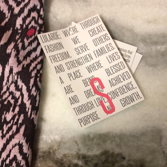 Small Lularoe Cassie pencil skirt NWT - Picture 5 of 7